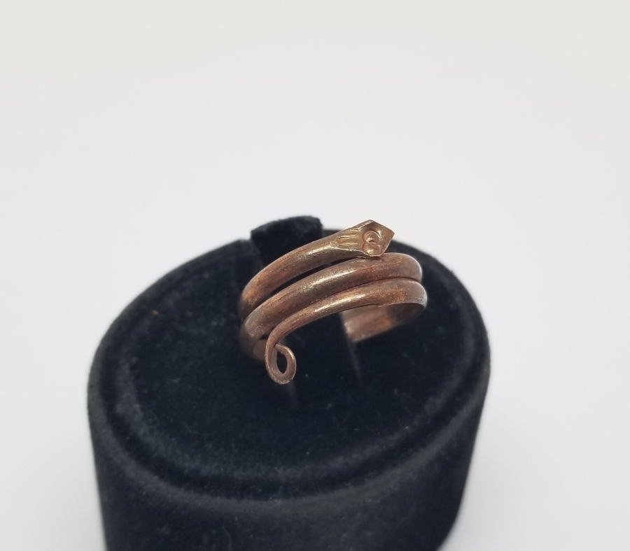 KABARTMA İŞÇİLİKLİ YILAN FORMLU OSMANLI DÖNEMİ RUM İŞİ YÜZÜK