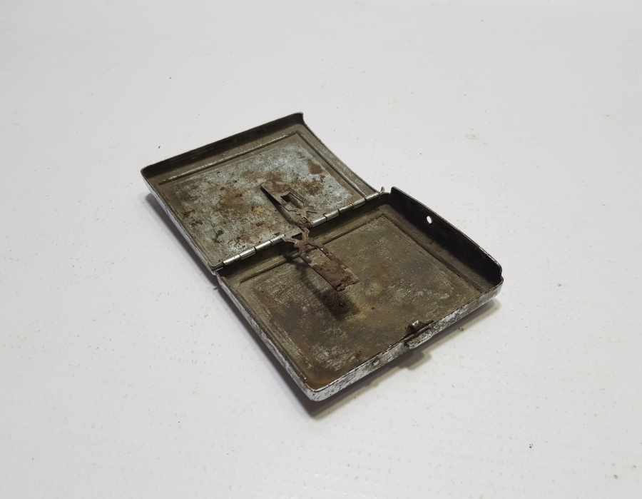 ANTİKA TÜTÜN TABAKASI