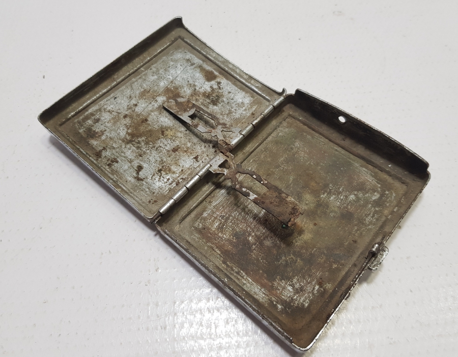 ANTİKA TÜTÜN TABAKASI