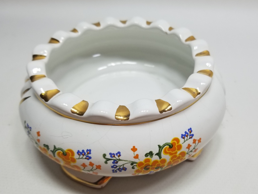 ÜZERİ ALTIN VARAKLI YERLİ YAPIM ANTİKA SERAMİK ŞEKERLİK