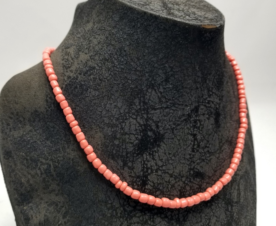 MERCAN FORMUNDA YAPILMIŞ UZAKDOĞU KOLYE