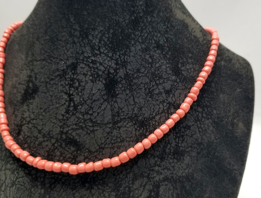 MERCAN FORMUNDA YAPILMIŞ UZAKDOĞU KOLYE