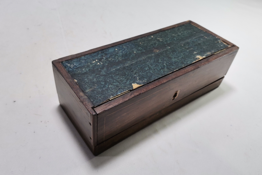 ANTİKA KAPAKLI AHŞAP KUTU