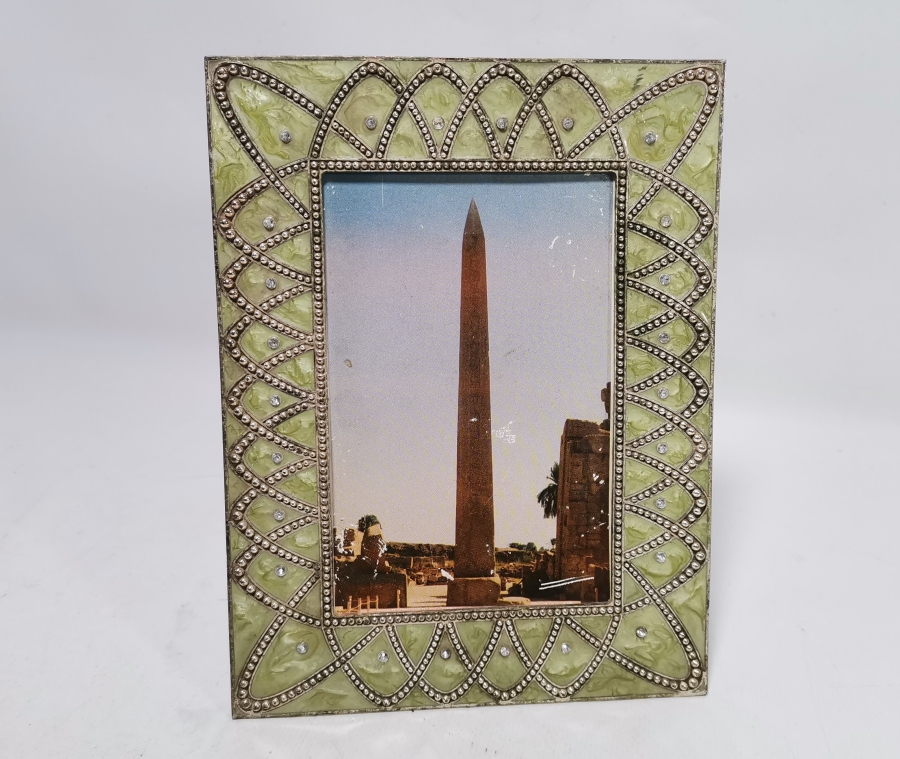 MİNE İŞÇİLİKLİ ANTİKA FOTOĞRAF ÇERÇEVESİ