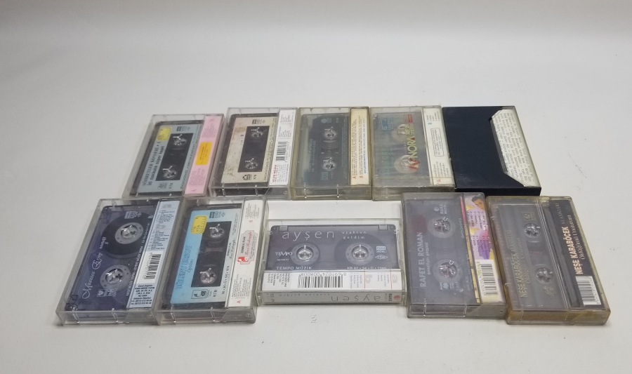 İÇLERİ DOLU NOSTALJİK KASET LOTU