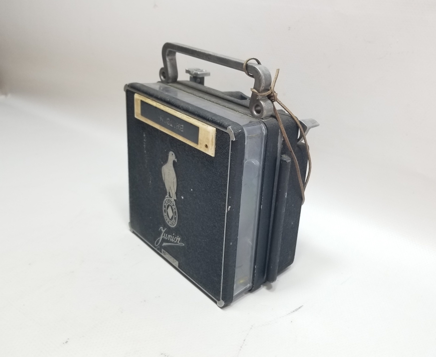 ÇALIŞIR DURUMDA ORİJİNAL ANAHTARIYLA ÇOK NADİR GÜVERCİN YARIŞ SAATİ