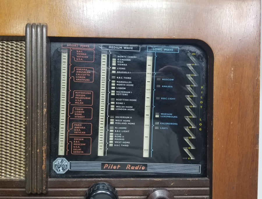 AHŞAP KASA BÜYÜK BOY ANTİKA RADYO