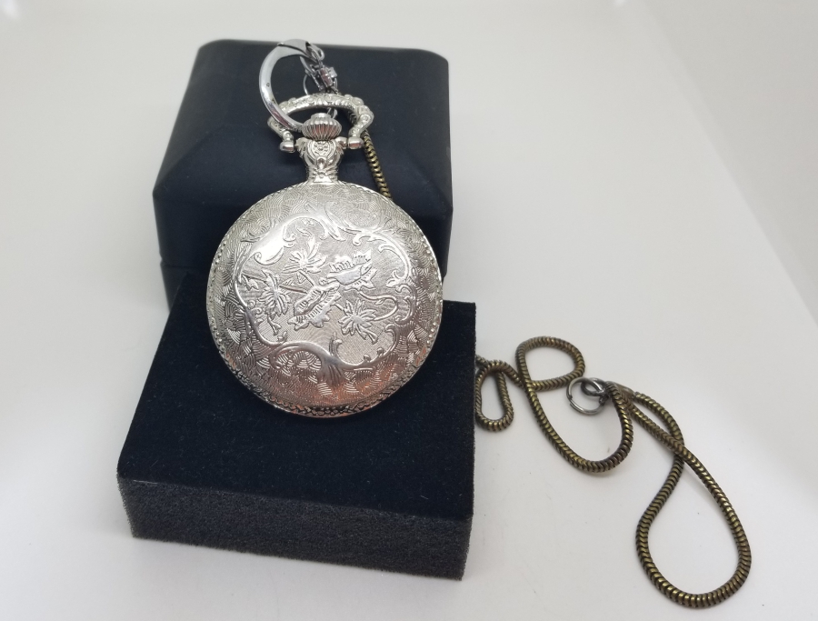 PİLLİ NOSTALJİK CEP SAATİ