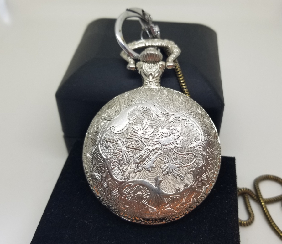 PİLLİ NOSTALJİK CEP SAATİ