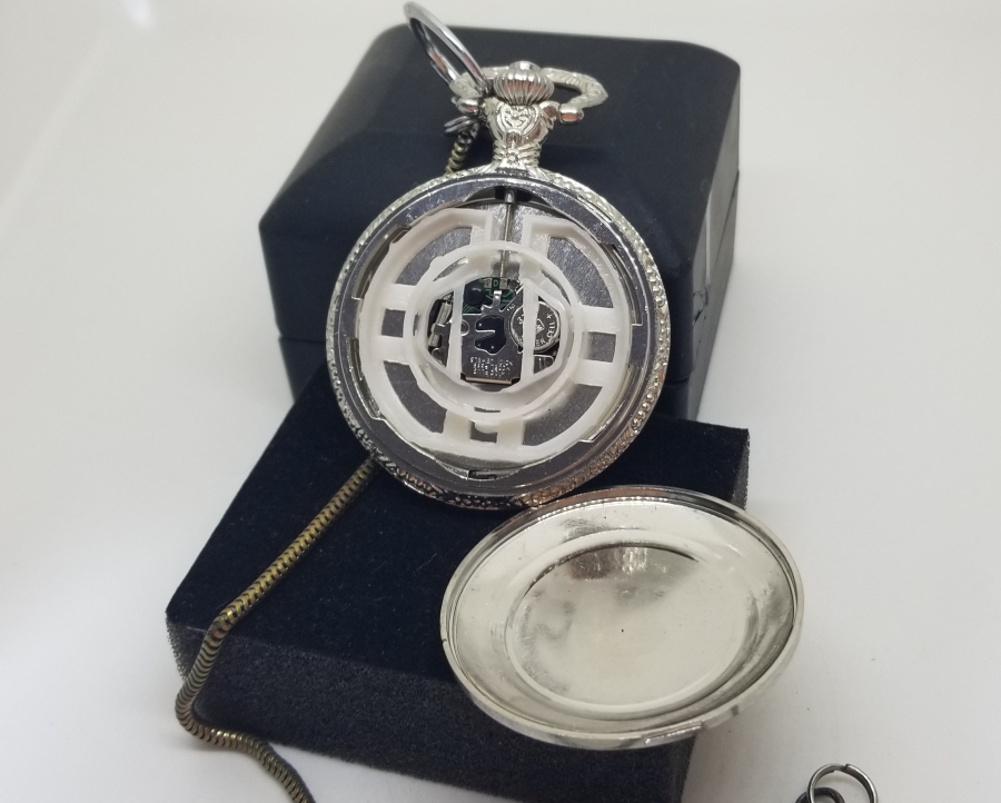 PİLLİ NOSTALJİK CEP SAATİ