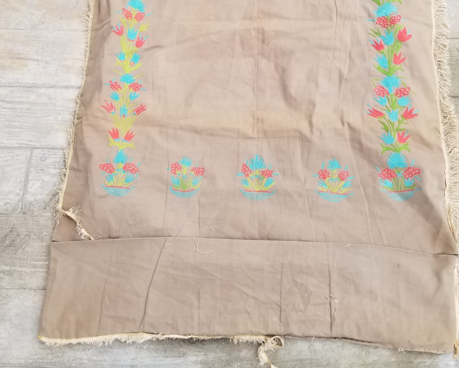 SUZANİ İŞÇİLİKLİ EL İŞİ ANTİKA SECCADE