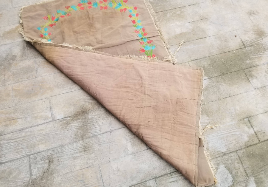 SUZANİ İŞÇİLİKLİ EL İŞİ ANTİKA SECCADE