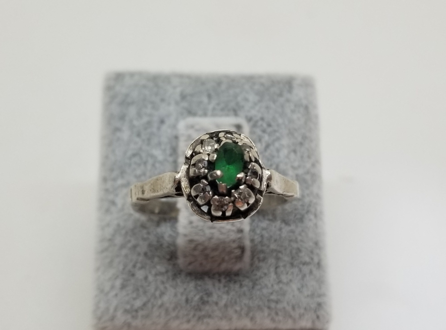 ZÜMRÜT VE PIRLANTA TAŞLI ÖZEL YAPIM YÜZÜK