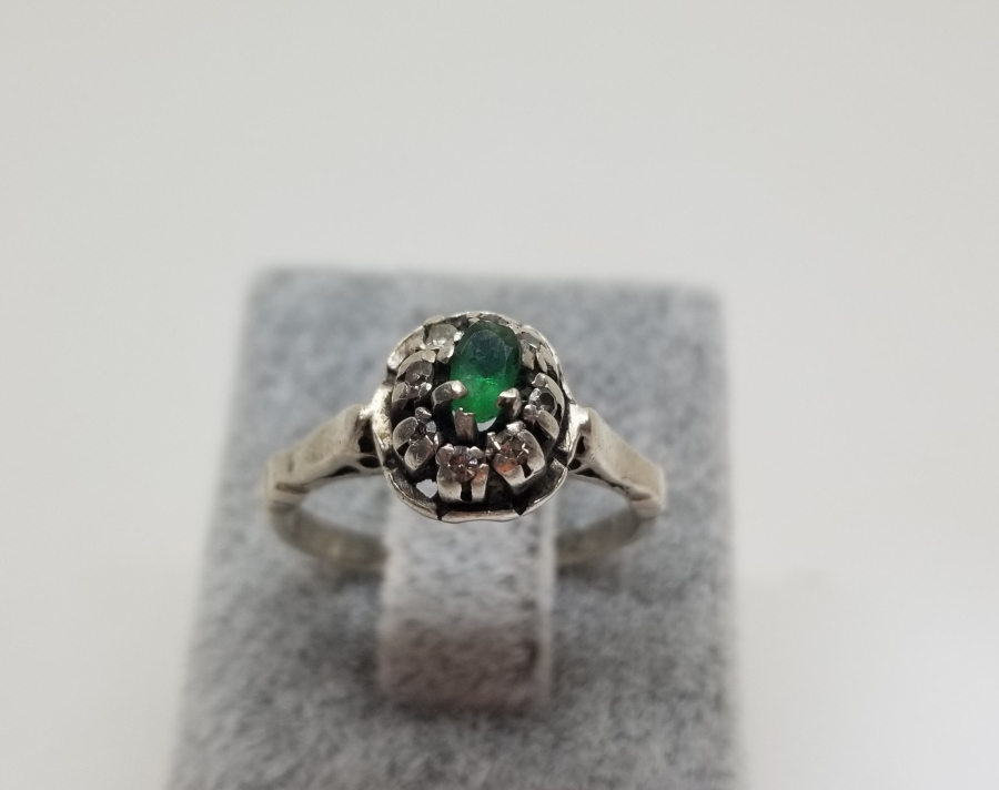 ZÜMRÜT VE PIRLANTA TAŞLI ÖZEL YAPIM YÜZÜK