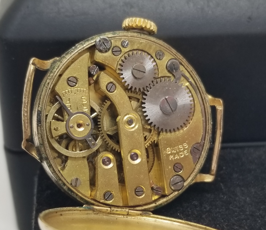 ANTİKA KURMALI ALTIN KAPLAMA KOL SAATİ