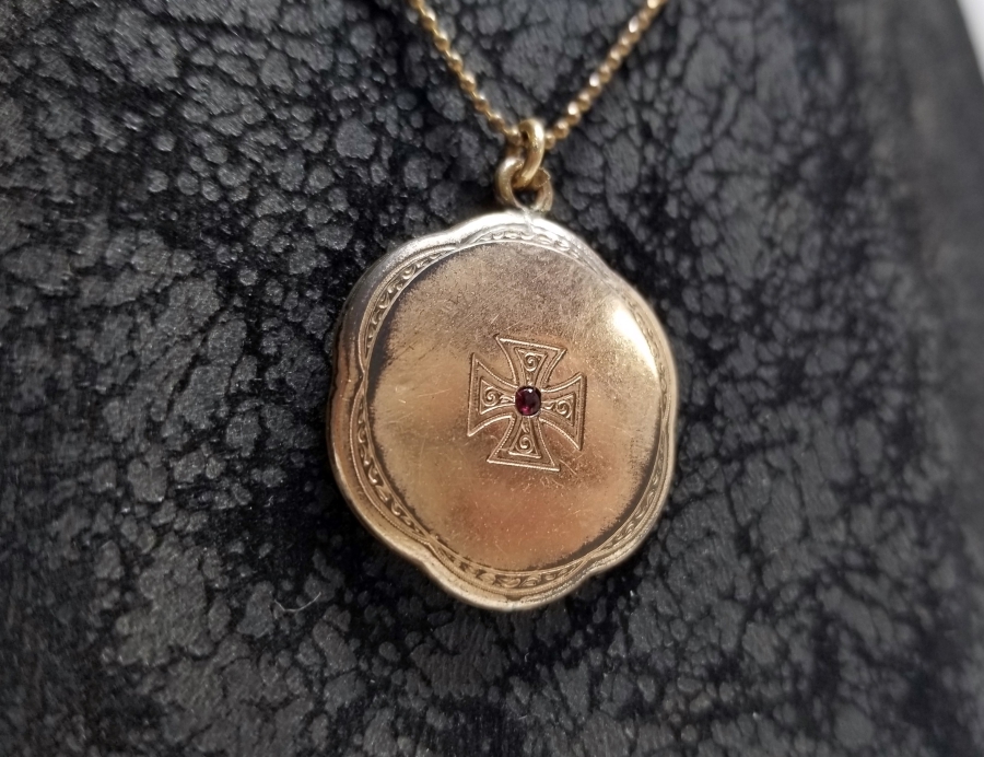 ALTIN KAPLAMA ANTİKA VAFTİZ KOLYESİ