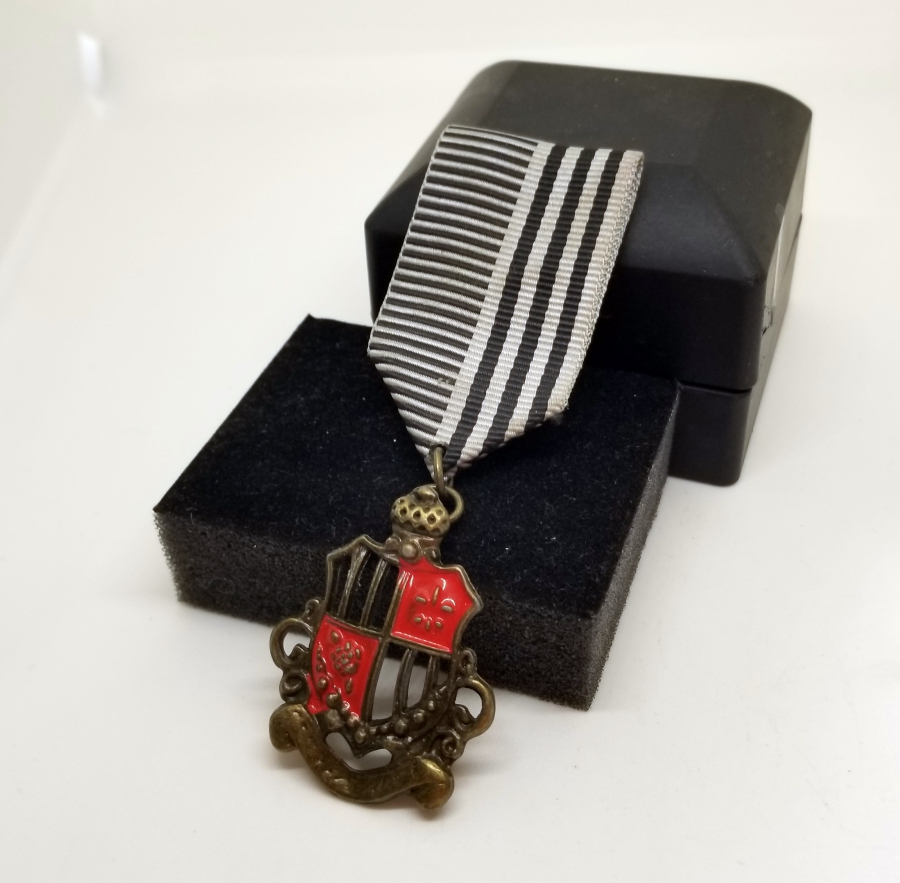 ORİJİNAL ASKISIYLA ANTİKA JAPON MADALYA