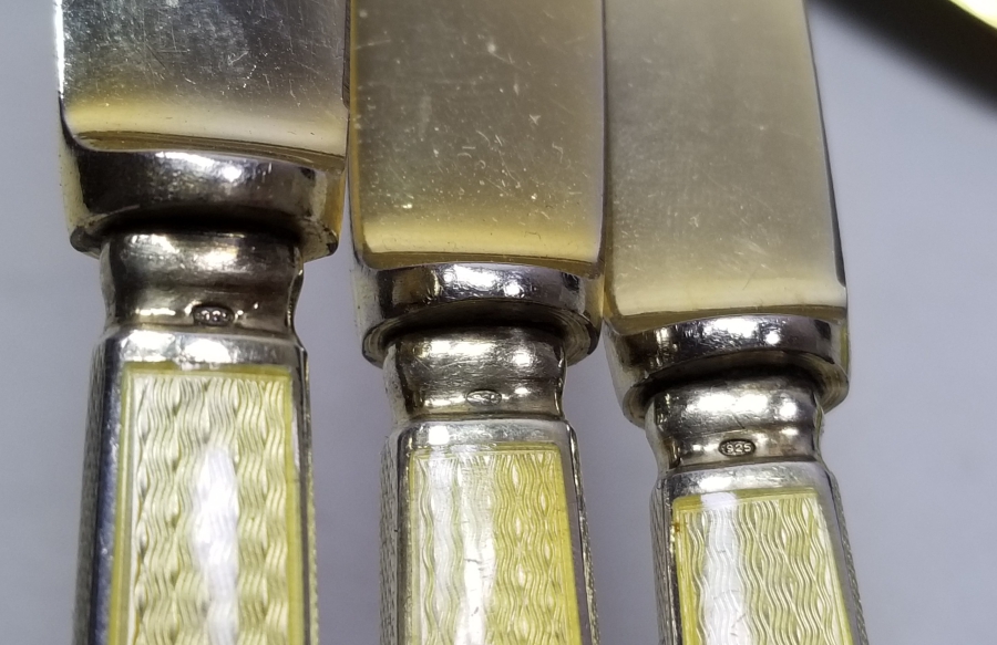 ORİJİNAL KUTUSUNDA MİNE İŞÇİLİKLİ ANTİKA GÜMÜŞ BALIK BIÇAĞI TAKIMI