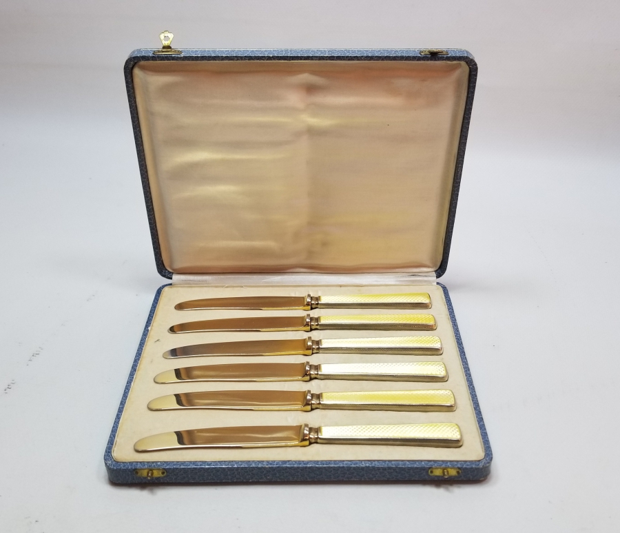 ORİJİNAL KUTUSUNDA MİNE İŞÇİLİKLİ ANTİKA GÜMÜŞ BALIK BIÇAĞI TAKIMI