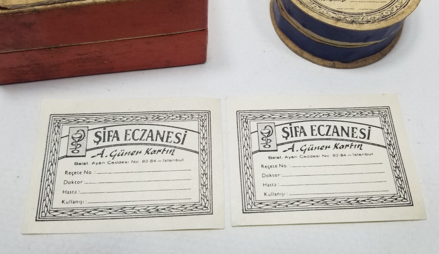 ANTİKA İSTİKLAL ECZANESİ KUTULARI VE ŞİFA ECZANESİ ETİKETLERİ