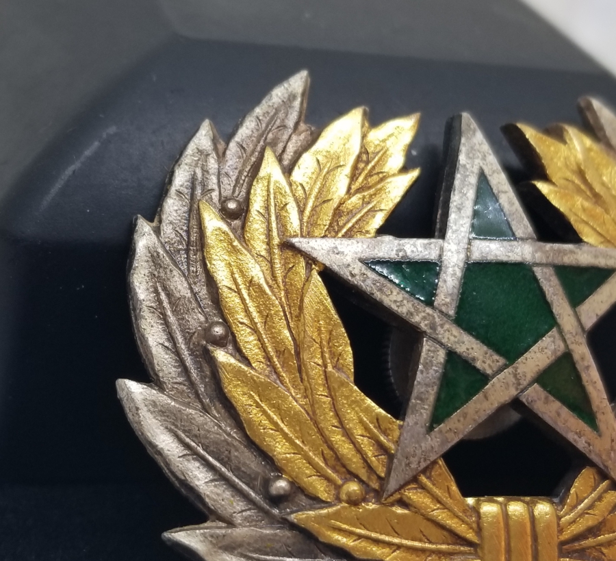 ÜZERİ MİNE İŞÇİLİKLİ NADİR GÜMÜŞ KAPLAMA ROZET