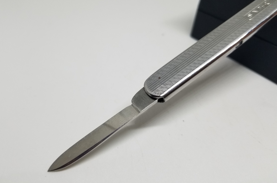 SINGER MARKA ANTİKA SAATÇİ ÇAKISI