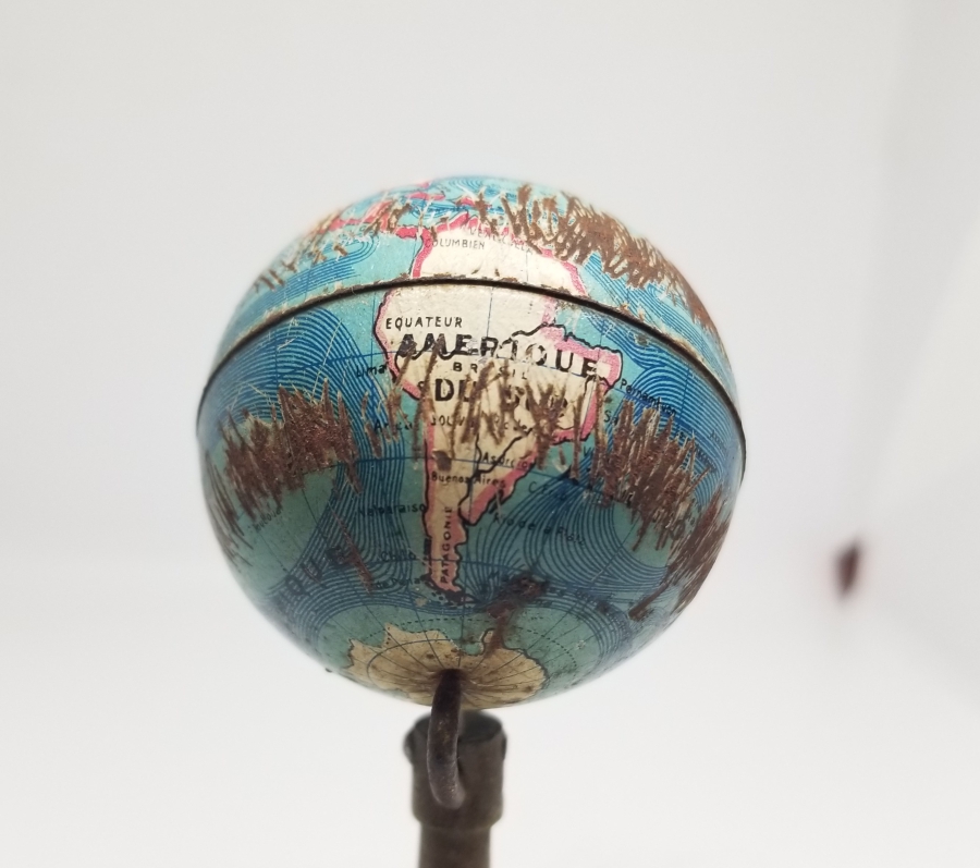 ANTİKA DÜNYA KÜRESİ KALEMTRAŞ