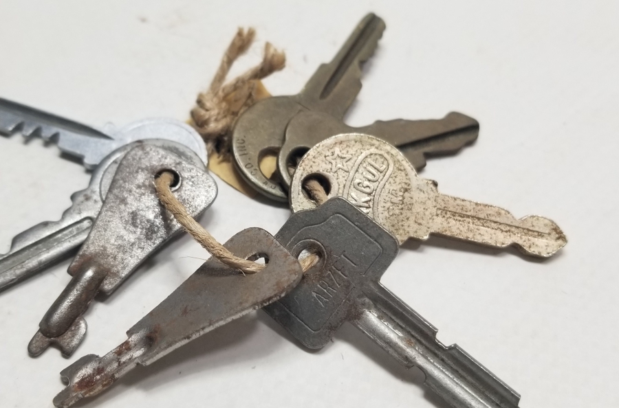 ANTİKA ANAHTAR LOTU