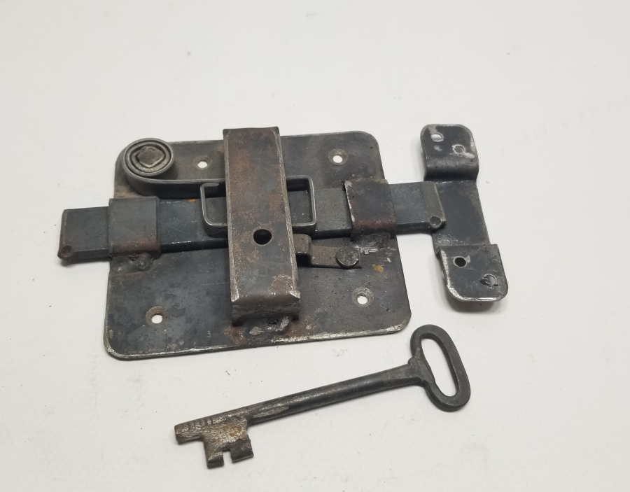 ORİJİNAL ANAHTARIYLA OSMANLI DÖNEMİ EL YAPIMI KAPI KİLİDİ