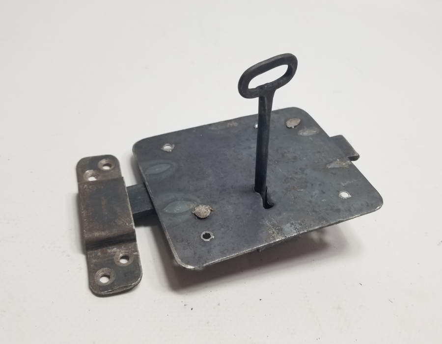 ORİJİNAL ANAHTARIYLA OSMANLI DÖNEMİ EL YAPIMI KAPI KİLİDİ