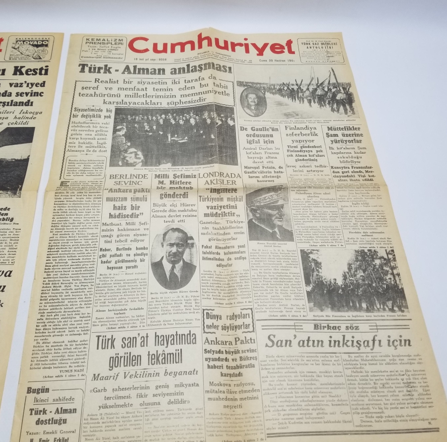 1940-1941 TARİHLİ İKİ ADET CUMHURİYET GAZETESİ