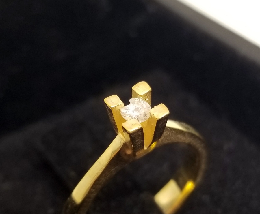 ALTIN KAPLAMA ÖZEL YAPIM TEKTAŞ YÜZÜK