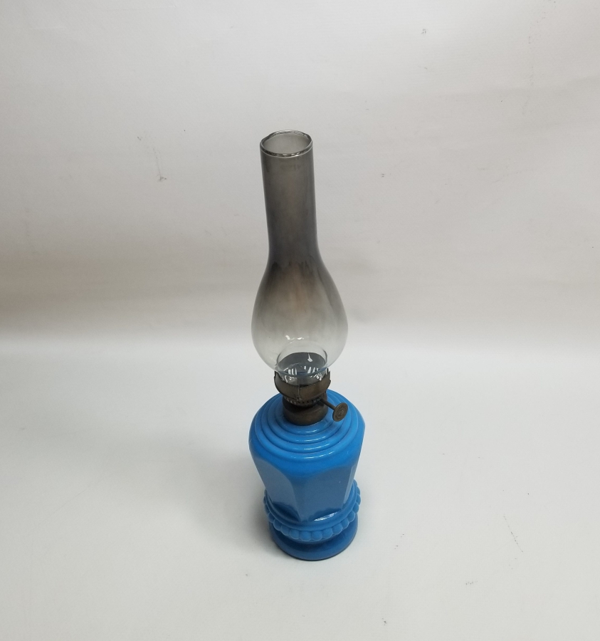 OSMANLI DÖNEMİ KABARTMA İŞÇİLİKLİ OPALİN GAZ LAMBASI