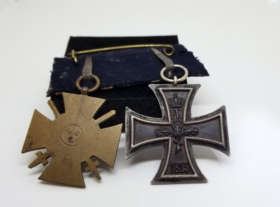 ALMAN DEMİR HAÇ VE ALMAN LİYAKAT MADALYALI NADİR ÇİFTLİ MADALYA