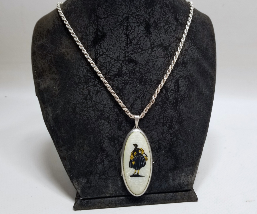 MİNE İŞÇİLİKLİ ANTİKA GÜMÜŞ FOTOĞRAFLIK