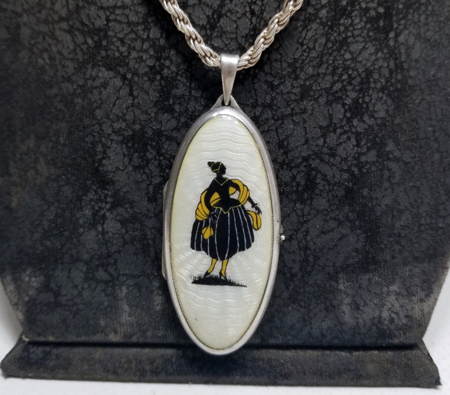 MİNE İŞÇİLİKLİ ANTİKA GÜMÜŞ FOTOĞRAFLIK