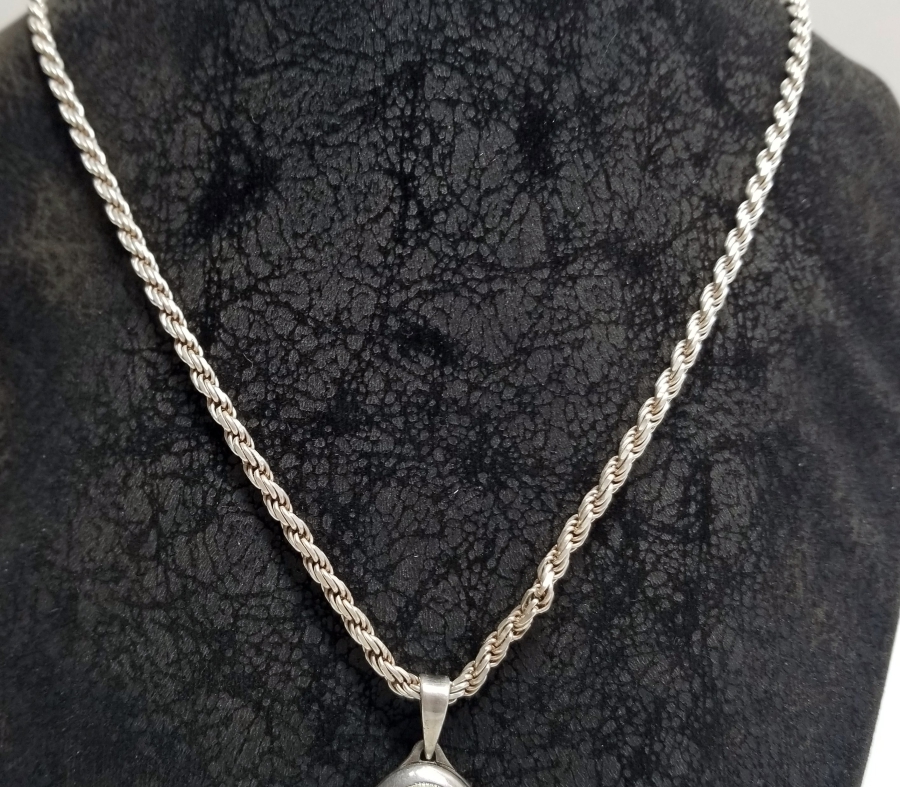 MİNE İŞÇİLİKLİ ANTİKA GÜMÜŞ FOTOĞRAFLIK