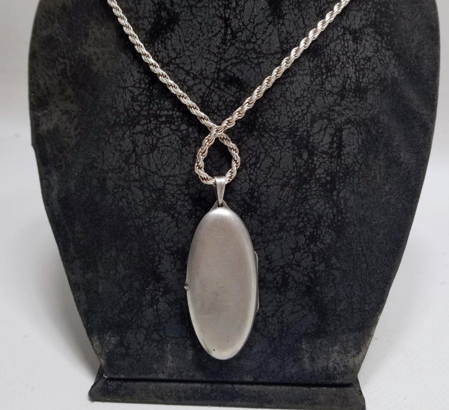 MİNE İŞÇİLİKLİ ANTİKA GÜMÜŞ FOTOĞRAFLIK