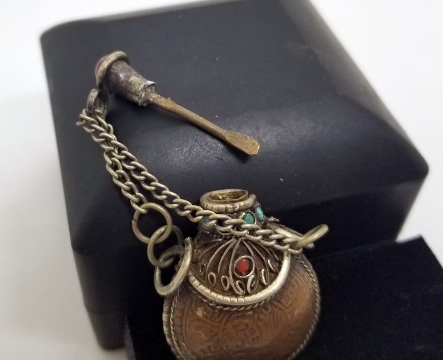 KABARTMA İŞÇİLİKLİ ANTİKA SÜRMEDAN