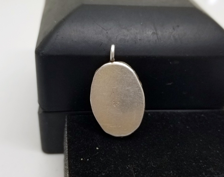 ÜZERİ DUALI AKİK TAŞLI GÜMÜŞ KOLYE UCU