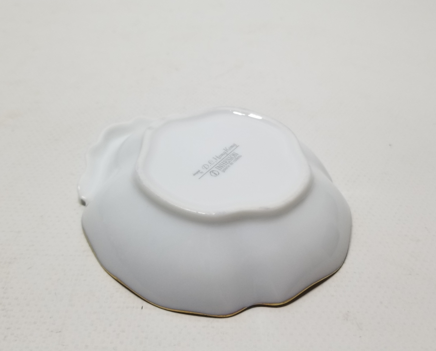 HONG KONG YAPIMI PORSELEN İKRAMLIK