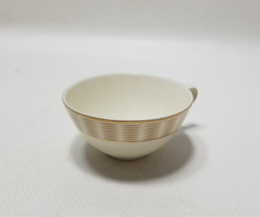 ALTIN VARAKLI ANTİKA KAHVE FİNCANI