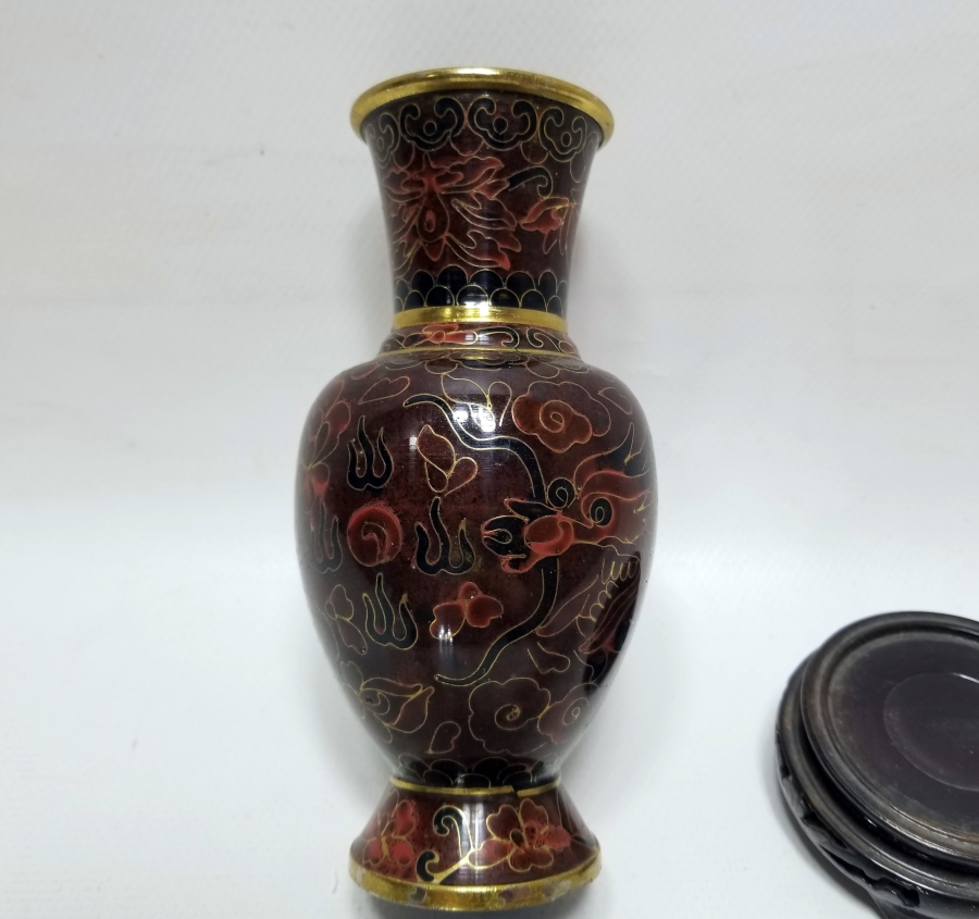 ORİJİNAL ALTLIĞIYLA ANTİKA MİNELİ VAZO