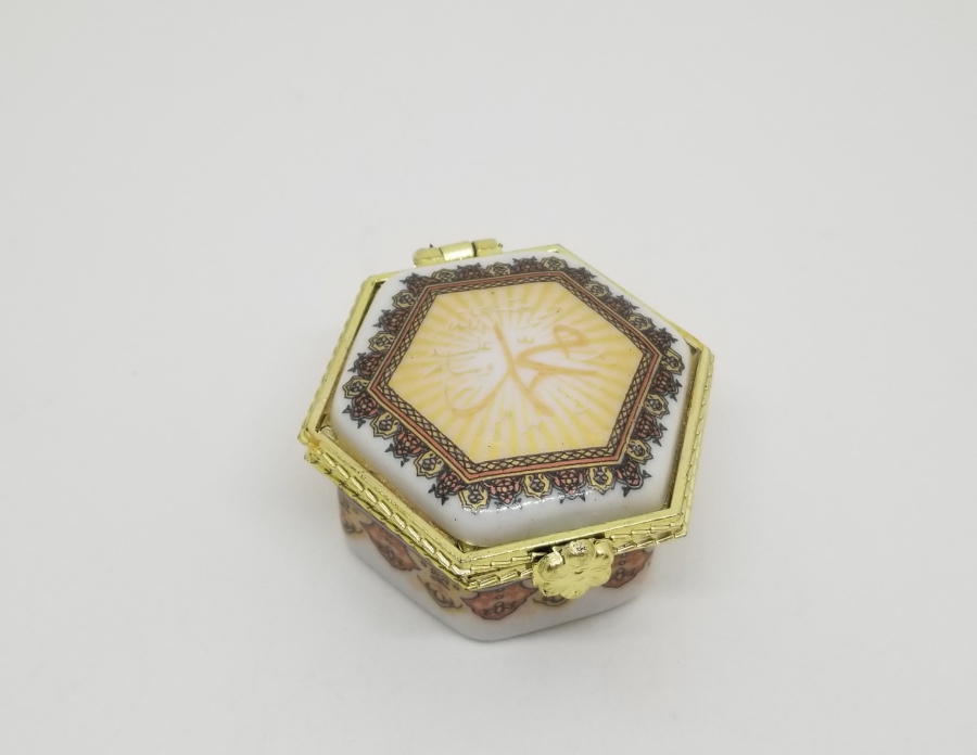 ÜZERİ YAZILI ANTİKA PORSELEN MÜCEVHER KUTUSU