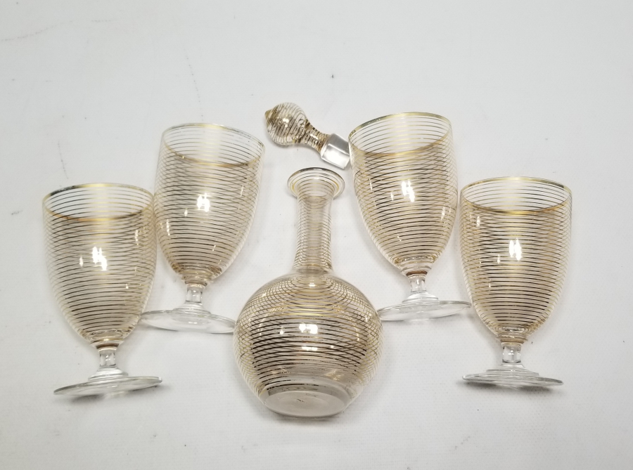 ÜZERİ ALTIN VARAKLI NADİR ÇEŞM-İ BÜLBÜL ŞERBET TAKIMI