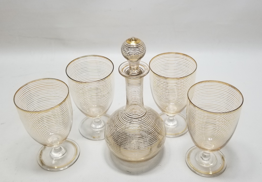 ÜZERİ ALTIN VARAKLI NADİR ÇEŞM-İ BÜLBÜL ŞERBET TAKIMI