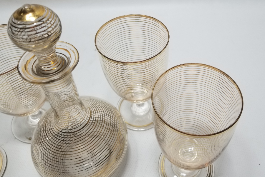 ÜZERİ ALTIN VARAKLI NADİR ÇEŞM-İ BÜLBÜL ŞERBET TAKIMI