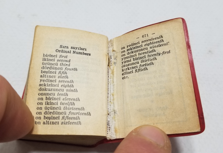 MİNİ BOY ANTİKA TÜRKÇE - İNGİLİZCE SÖZLÜK