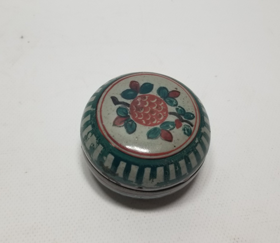 ALTI YAZILI UZAKDOĞU YAPIMI ANTİKA MÜREKKEP KASESİ