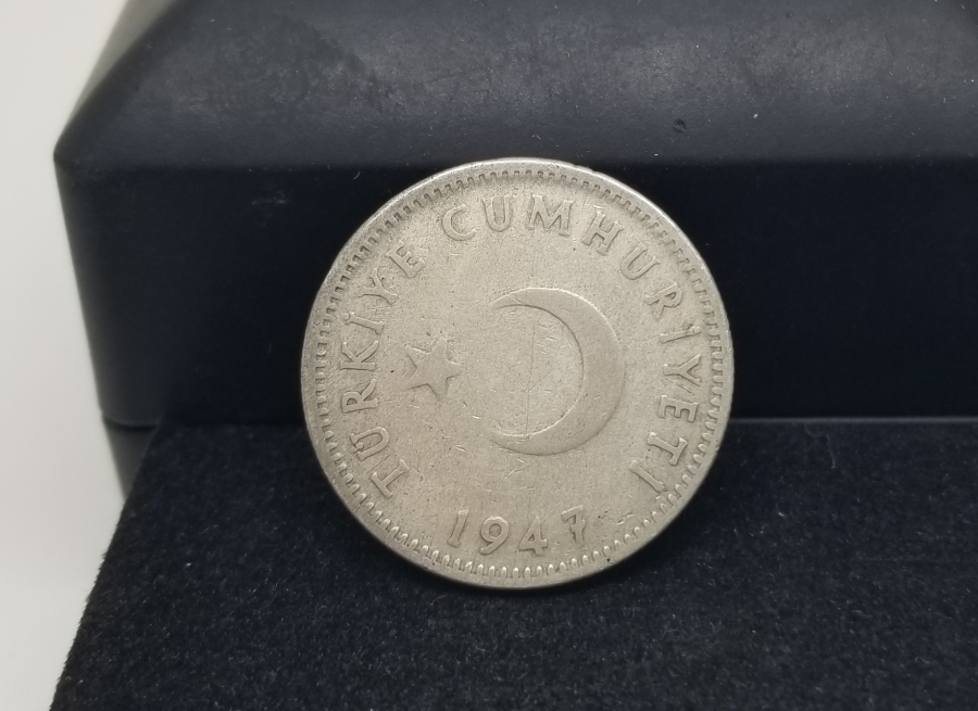 1947 YILI GÜMÜŞ 1 LİRA